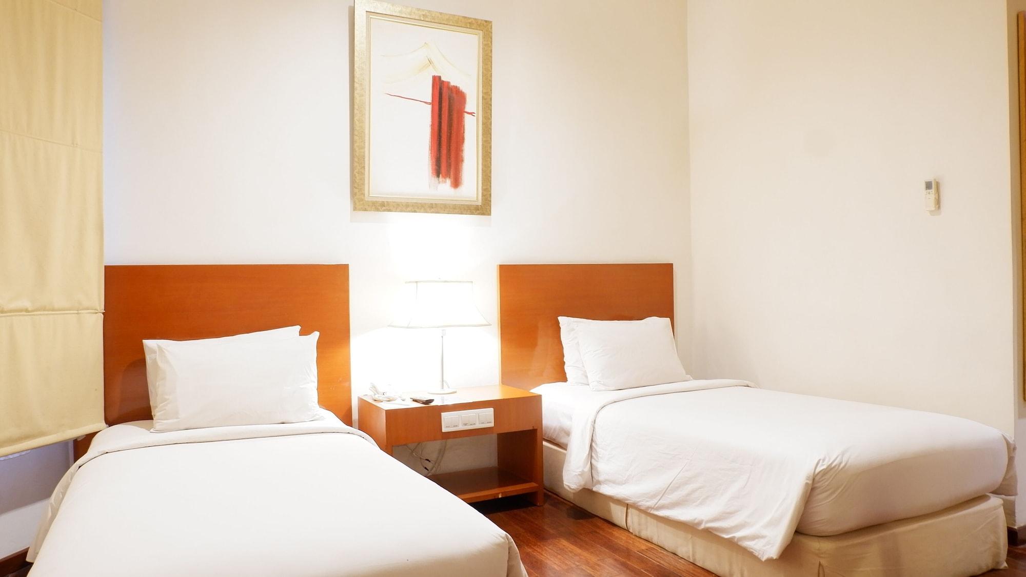 Hotel Santika Pontianak Exterior photo