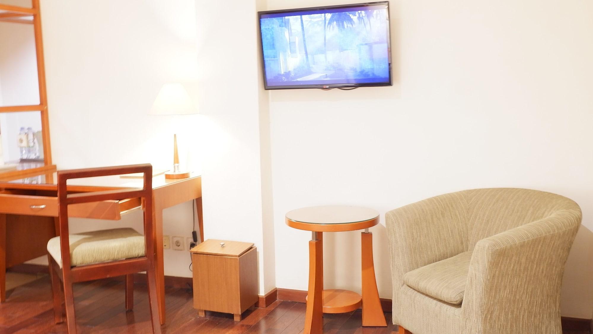 Hotel Santika Pontianak Exterior photo